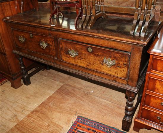 Low oak sideboard with 2 drawers
